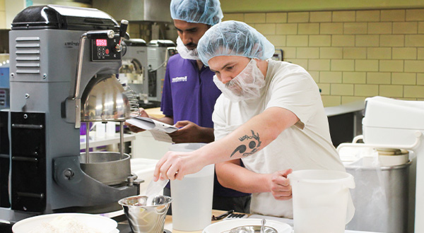 students in the bake lab
