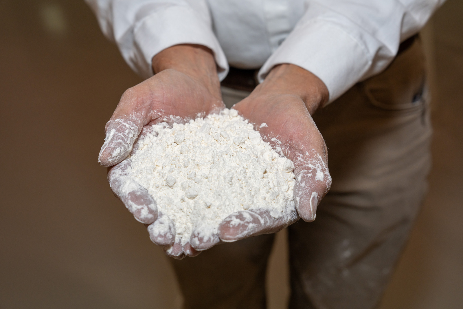 flour in hand
