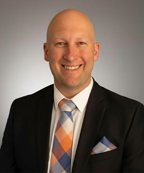 Nigel Harper's Headshot